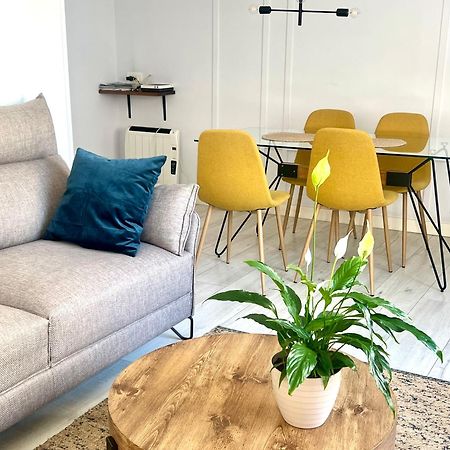 New Gorgeous Central Apartment - Beachfront - 3 Bd サン・セバスティアン エクステリア 写真