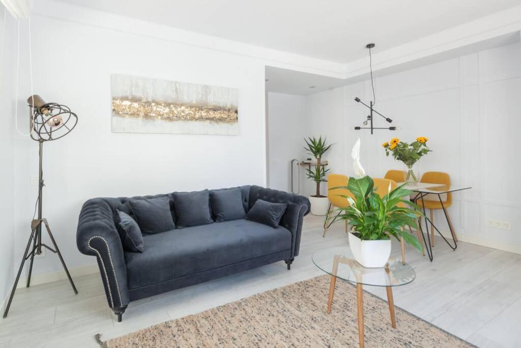 New Gorgeous Central Apartment - Beachfront - 3 Bd サン・セバスティアン エクステリア 写真